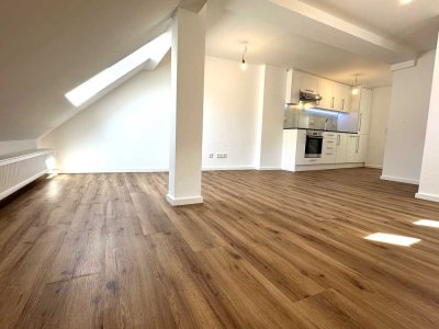 Erstbezug nach Kernsanierung: Exklusive 1,5-Zimmer-Wohnung