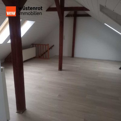 1 Raum Wohnung in Hartha bei Döbeln zu vermieten.