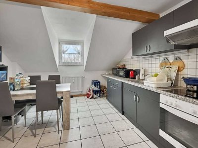 Charmante 2-Zimmer-Dachgeschosswohnung in Berglern (ab sofort bezugsfrei)