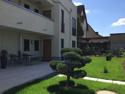 Neubau- 3 Zimmer-Maisonette-Wohnung mit großer Sonnenterrasse
