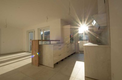 **Moderne und helle 3-Zimmer Wohnung mit Terrasse und Garten in Hösbach**