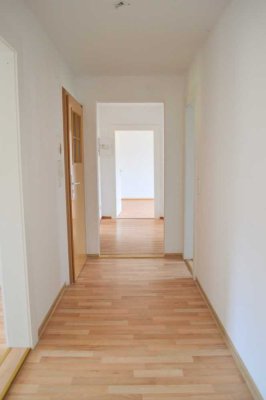 Großfamilien aufgepasst!!! 6-Raum Wohnung!!!