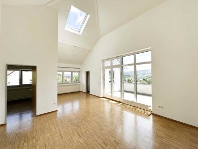 3-Zimmer-Dachgeschoss-Wohnung mit Terrasse