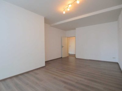 Zentral gelegene 2-Zimmer-Wohnung im Herzen von Aachen !