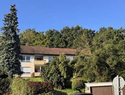 Modernisierte 3-Raum-Wohnung mit Balkon und Einbauküche in Schwäbisch