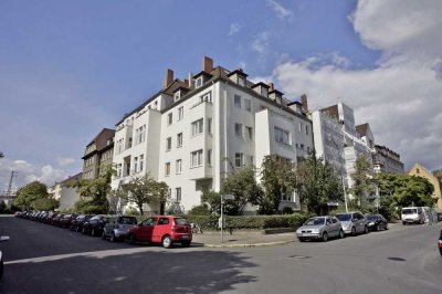 Top-renovierte 3-Zimmer-Wohnung im Herzen des Zooviertels **Erstbezug nach Sanierung**