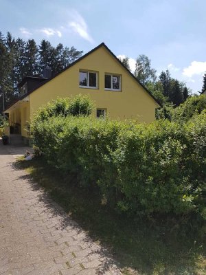 Schön geschnittene Dachgeschosswohnung in Buchholz zu vermieten
