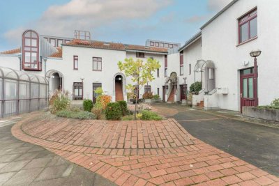 Lichtdurchflutetes City-Loft: Sanierte Maisonette im Stadtzentrum!