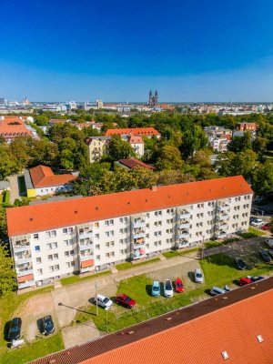 Sanierte 2- Zimmer- Wohnung mit Dusche