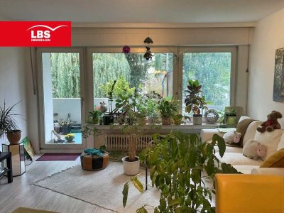 Charmante 3,5 Zimmer Wohnung mit Balkon und Garage