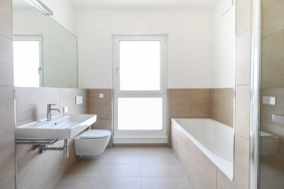 Wohnkomfort auf höchstem Niveau: Neubau-4-Zi.-Wohnung mit hochwertiger Ausstattung