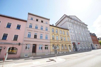 Modernes Wohnen im Stadtzentrum: 3-Raumwohnung mit Balkon