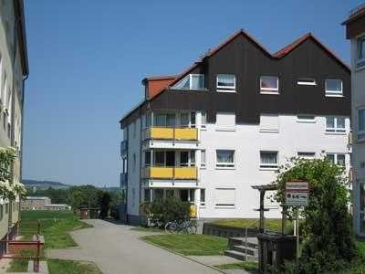 Ideal für Pendler oder alle, die stadtnah im Grünen wohnen möchten!