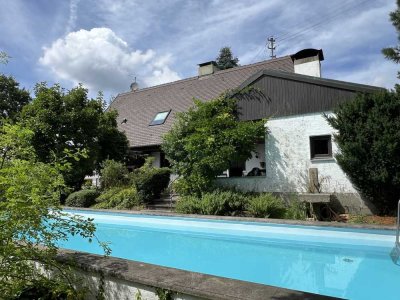 Traumobjekt mit Pool u. Bauerngarten von privat