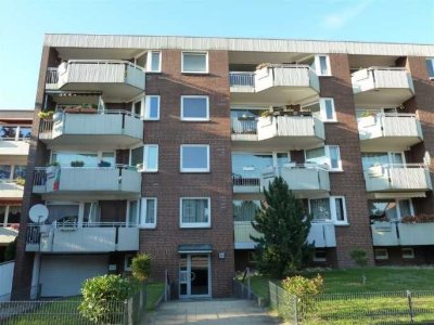 Verkauf / Großzügige 4-Zimmer-Eigentumswohnung mit Balkon und Tiefgaragenstellplatz