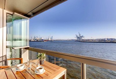 Exklusiv möblierte Design-Residenz mit atemberaubendem Hafenblick