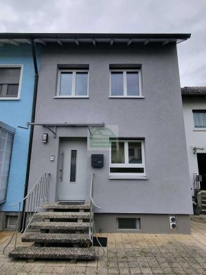 modernisiertes Reihenmittelhaus in ansprechender Lage mit Garage