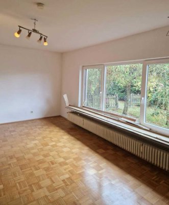 Frisch renovierte 3 bis 4-Zimmer Erdgeschosswohnung in Usingen - Merzhausen