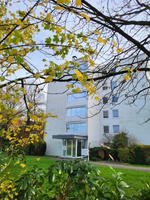 BIK: Beliebte und ruhige Wohnlage! Charmante 3 -Zimmer-Wohnung mit Balkon und Aufzug!