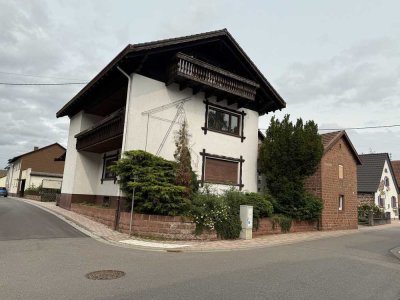 Großes gemütliches Wohnhaus bei Neustadt/Weinstr