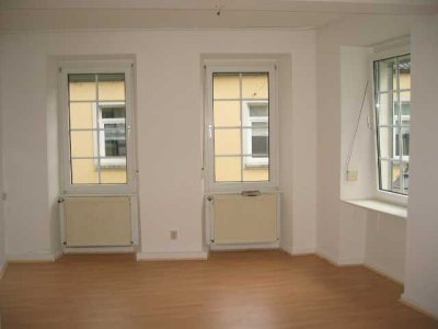 Zentral gelegene 2-Zimmer Stadtwohnung