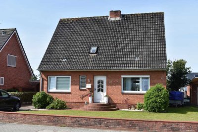 Top-renoviert, gute Lage und viel Platz für eine Familie