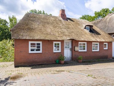Reetdachkate mit Weitsicht in Fahretoft