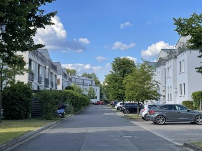 KAPITALANLEGER AUFGEPASST: Großzügige 3-Zimmer-Erdgeschoss-Wohnung nahe S-Bhf. Karow......