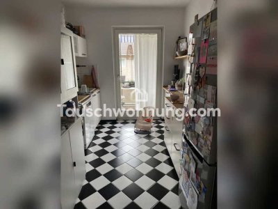 Tauschwohnung: Gut geschnittene 3-Zimmerwohnung mit 2 Balkonen und Gästewc