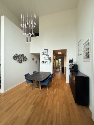 Großzügige 2,5-Zimmer Maisonette-Wohnung mit Terrasse und Galerie – modernes Wohnen in der HafenCity