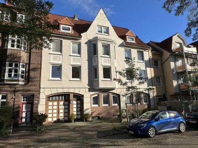Modernisierte Altbauwohnung mit 5 Zimmern
