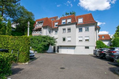 Schöne 4-Zimmer-Wohnung in zentraler Top Lage - direkt am Favoritepark in Ludwigsburg