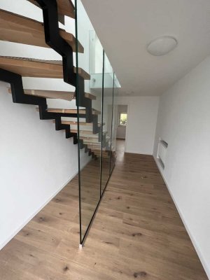 Top sanierte 4 Zimmer Wohnung in ruhiger Wohnlage