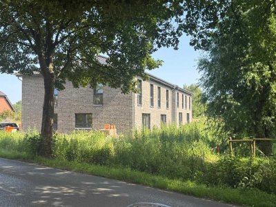 Neubau - Exklusive Doppelhaushälfte zu vermieten (Erstbezug)
