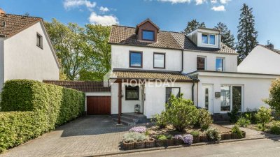 Attraktive Doppelhaushälfte mit Wintergarten, Garage und EBK im Herzen von Schenefeld
