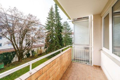 SOPART IMMOBILIEN - Großzügige 4,5-Zimmer-Wohnung mit 101 m² und Einzelgarage – Mitten in Germering