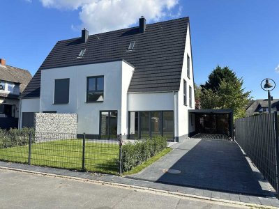 ISERNHAGEN NB : Letzte  Komfort - Doppelhaushälfte mit 6 Zi. und gr. Carport