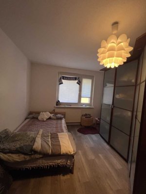 Suche Nachmieter für die Wohnung neben Bahnhof Neustadt
