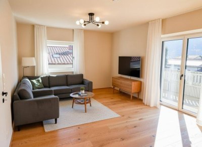 STADTLEBEN GENIESSEN: HELLE, VOLLRENOVIERTE 3-ZIMMER-WOHNUNG MIT BALKON UND CARPORT IN SPITTAL/DRAU