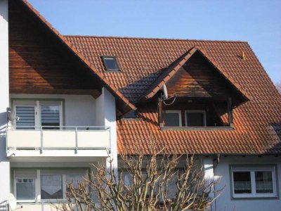3-Zimmer-Wohnung im Obergeschoss mit Balkon in Rippershausen