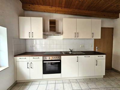 +++Dem Himmel so nah...  Süßes Dachgeschoss mit Einbauküche, Tageslichtbad und Balkon+++