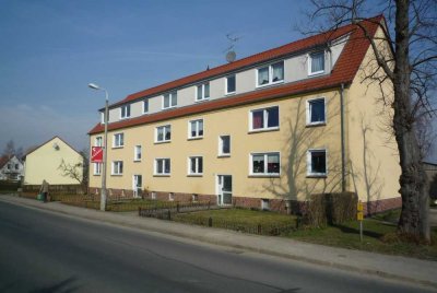 KLEIN SCHWASS- Wohnen fast in Rostock/ 3 Raum Whg. incl. PKW Stellplatz