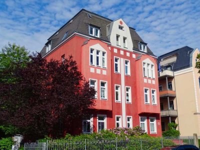 Dieses Haus kann man nicht übersehen! :-) 1-Zimmer-Wohnung in ruhiger Umgebung!