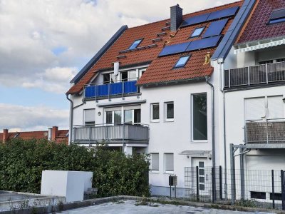 Moderne 2-Zimmer Wohnung im 1. G in Friedberg (Hessen) mit großer Terrasse