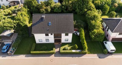 3-Familienhaus mit bester Anbindung in absolut ruhiger Lage