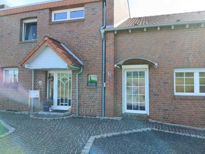 Modernes Einfamilienhaus mit Einliegerwohnung und schönem gepflegten Garten