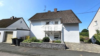 Gepflegtes Zweifamilienhaus mit vielseitigen Möglichkeiten in Kreuztal-OT