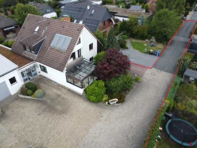 Großzügiges Einfamilienhaus mit Halle