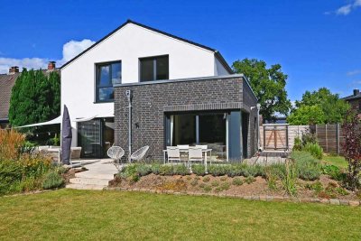 Sehr modernes, großzügiges und neuwertiges EFH mit Süd West Grundstück - Energieklasse A+