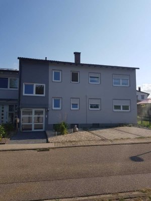Neulingen-Bauschlott "gepflegte 3,5 Zimmer Wohnung "